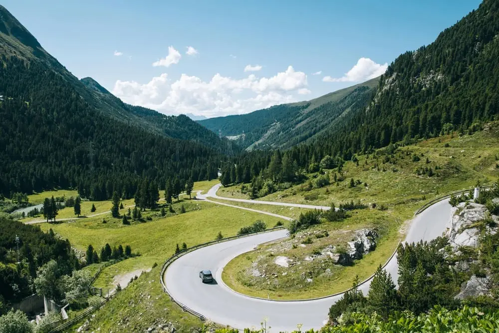 relocation from Russia to Austria, moving to Austria from Russia, shipping personal belongings to Austria, Austria customs household goods, international relocation Austria